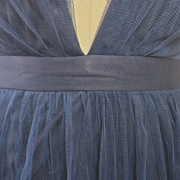 Windsor Formal Dress - Picture 4 of 9